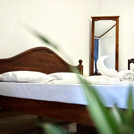 Talalla Village Beach Resort エクステリア 写真